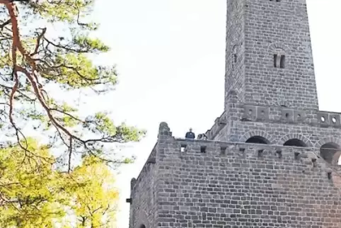 Viel los war 2017 beim Berglauf am Bismarckturm.