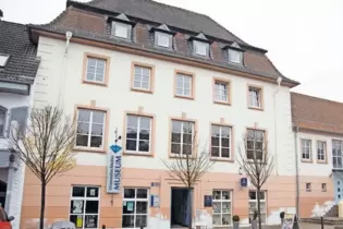 Auch von internationalen Gästen gerne besucht: das Diamantschleifermuseum in Brücken.