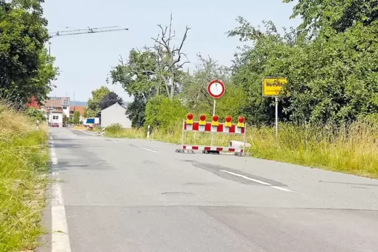 Baustelle: In Würzweiler wird die Ortsdurchfahrt saniert. Am Montag geht der eigentliche Ausbau los.