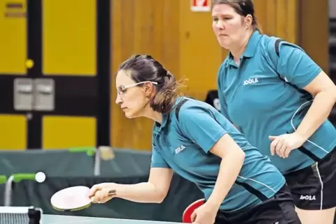 Punktegarantinnen des ASV Harthausen: Carmen Lutz (links) und Heike Endres.