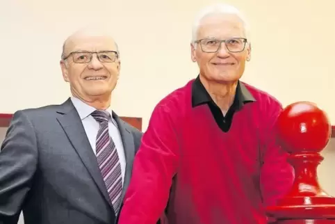 Der alte und der neue Schiedsmann: Werner Wingerter (links) und Rudolf Sichling.