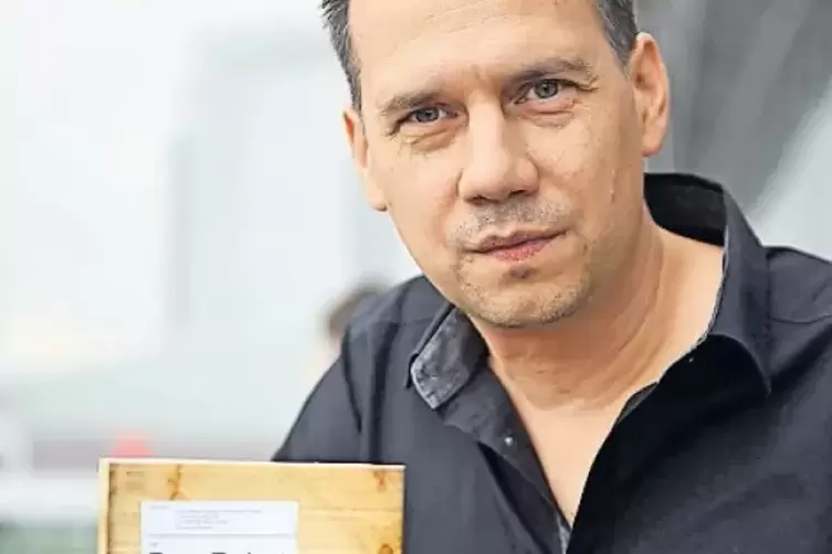 Sebastian Fitzek mit dem Jahresbestseller „Das Paket“.