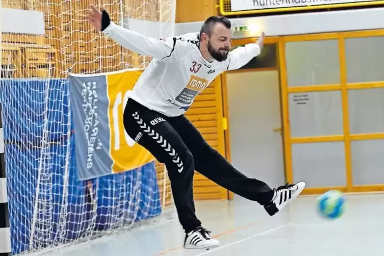 HSG-Torhüter Rouven Hahn ist im Training umgeknickt. „Er wird gegen Bingen auf die Zähne beißen“, sagt Trainer Thorsten Koch.