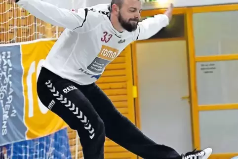 HSG-Torhüter Rouven Hahn ist im Training umgeknickt. „Er wird gegen Bingen auf die Zähne beißen“, sagt Trainer Thorsten Koch.