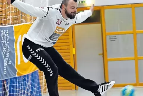 HSG-Torhüter Rouven Hahn ist im Training umgeknickt. „Er wird gegen Bingen auf die Zähne beißen“, sagt Trainer Thorsten Koch.