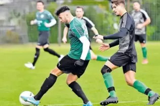 Beim ASV wird David Schinnerer (rechts), hier im Spiel gegen Friesenheim, verletzt fehlen.