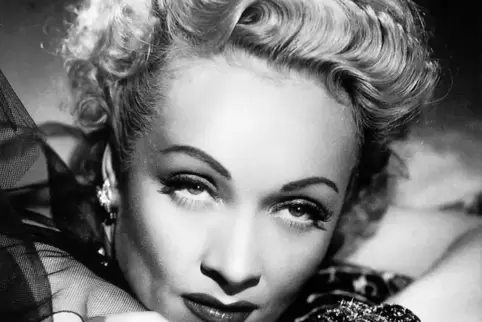 Ein Megasuperstar aus längst vergangnen Tagen: Marlene Dietrich.