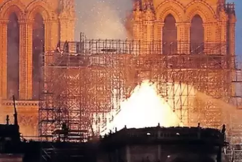 Ein Raub der Flammen: die Kathedrale Notre Dame in Paris.