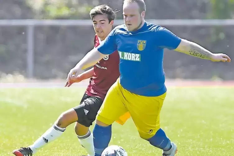 Knisternde Spannung bis zum Schluss: Erst in der 88. Minute fiel der 4:3-Siegtreffer für die SG im ewig jungen Donnersberg-Derby