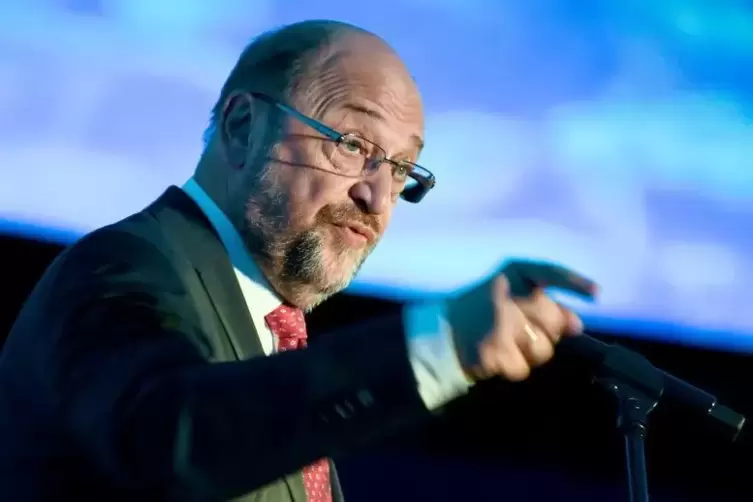 Macht am Montag, 20. Mai, im Europa-Wahlkampf Station auf dem Zweibrücker Hallplatz: Martin Schulz. Foto: Dpa 