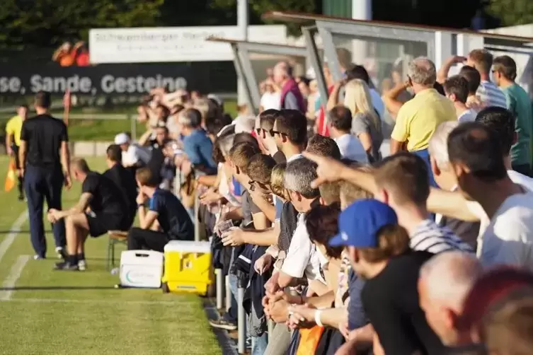 Attraktive Oberliga-Gegner, die große Zuschauerkulissen mit sich bringen – so wie hier gegen Eintracht Trier –, hat der FSV Homb