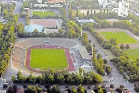 Das Südwest-Stadion und das Areal drumherum sind ideal für den Sportabzeichen-Tag. Das sagte Elke Rottmüller, Präsidentin des Sp
