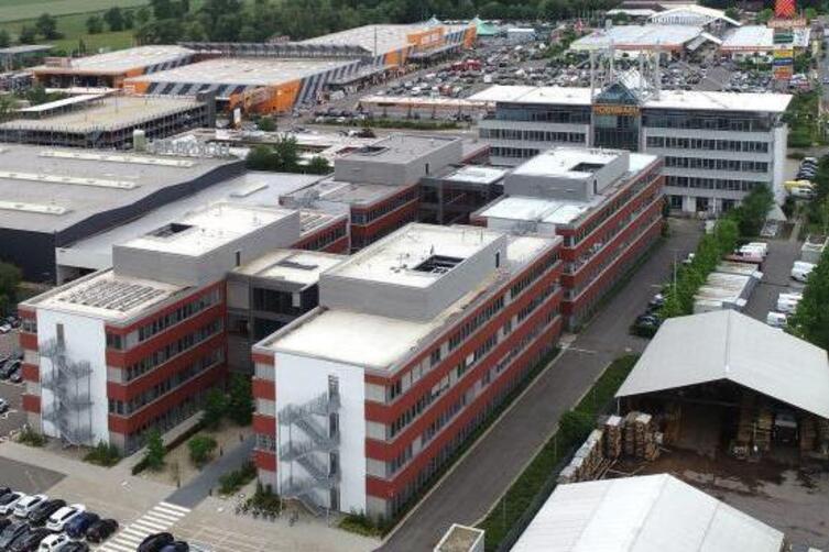 Neustadt Hornbach Verlagert 280 Arbeitsplatze Kreis Sudliche Weinstrasse Die Rheinpfalz