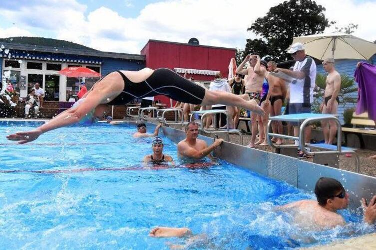 Schwimmbad für frauen in mannheim