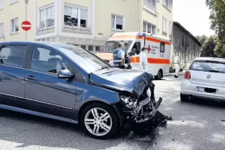 Crash in der Darmstädter Straße.