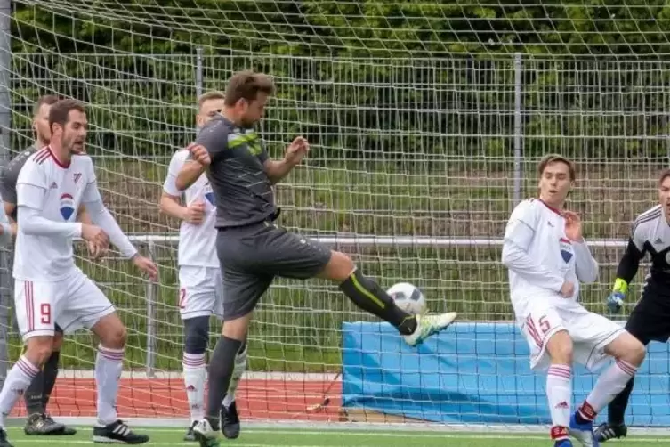 „Die Vorbereitung lief gut“: Das sagt Spielertrainer Florian Bauer von Aufsteiger TSG Trippstadt vor Beginn der Bezirksliga-Sais