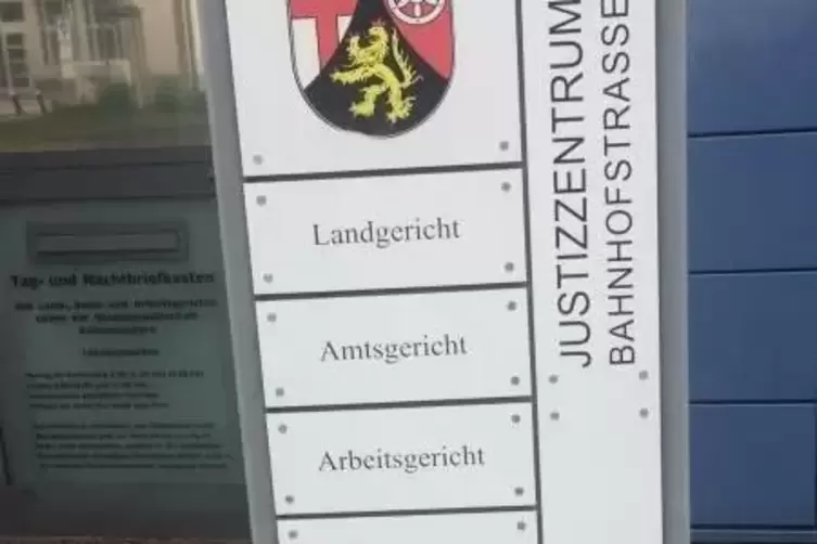 Die Staatsanwaltschaft sitzt im Kaiserslauterer Justizzentrum Tür an Tür mit den Gerichten.  Foto: wop