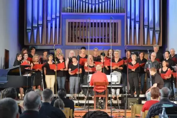 Die Gruppe „SingArt“ war schon beim fünften Ökumenischen Band- und Chorfestival 2017 dabei.  Foto: SingArt