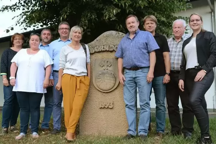 Der neue Ortsgemeinderat mit (von links) Kerstin Wasem, Christina Westenburger, Volker Gress, Gerd Bernhard, Jutta Hirsch, Norbe