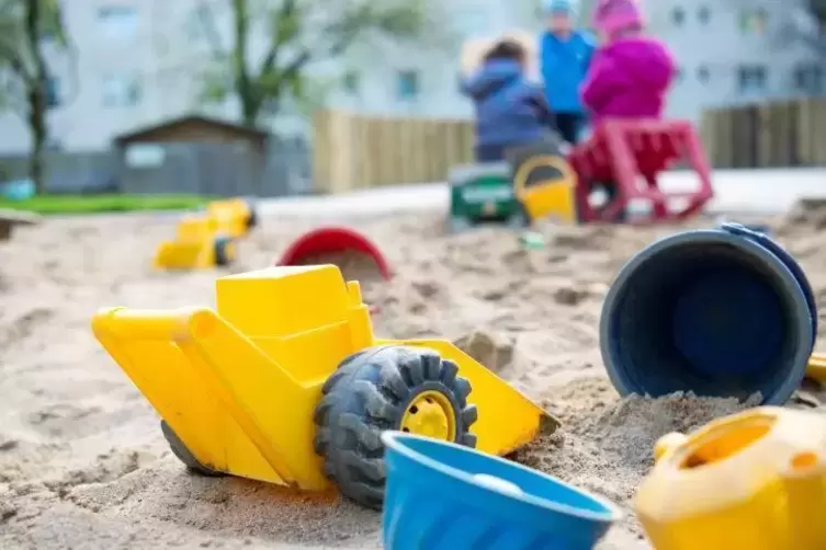 Viele Eltern in Ludwigshafen brauchen Hilfe bei der Erziehung der Kinder. Archivfoto: dpa