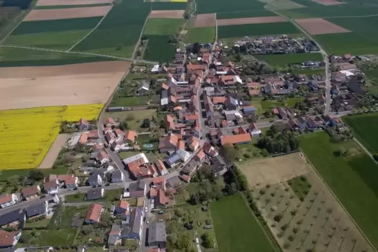 Ruhig gelegen und doch gut angebunden: die Ortsgemeinde Orbis. Rund 680 Menschen leben hier. Foto: Stepan