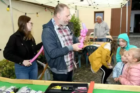 Bei der „Heimatverein-Olympiade“ hatten Groß und Klein ihren Spaß.