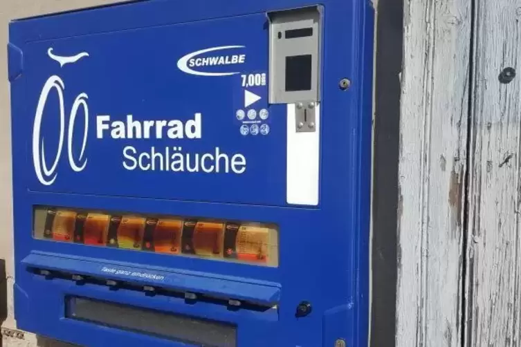 Bobenheimer Radler stehen dank dieses Automaten selten auf dem Schlauch. Aber manchmal hilft trotzdem nur schieben.