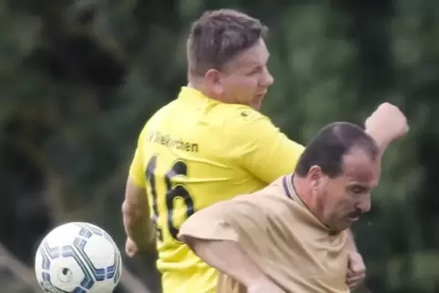 Der SV Dielkirchen ist am Sonntag bei der TSG Albisheim II zu Gast. Unser Foto zeigt den Dielkirchener Spieler Michael Köhler (i