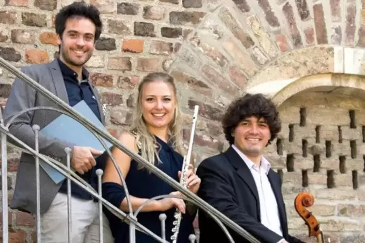 Das „Aelius Trio“ sind (von links) Marco Sanna, Jennifer Seubel und Elio Herrera.