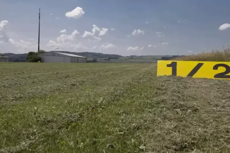 Umstritten: die Erweiterung des Flugplatzes in Imsbach.