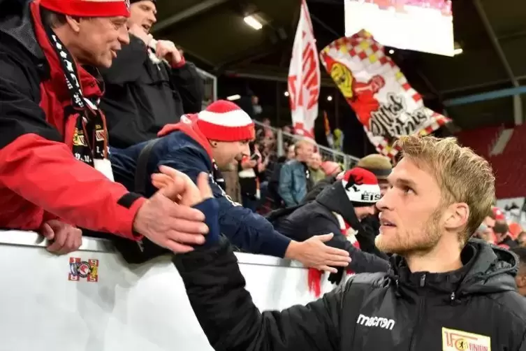 Wurde von den Berliner Fans in Mainz groß gefeiert: der zweifache Torschütze Sebastian Andersson.