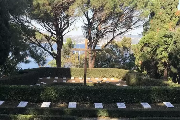 Der Park, in dem der deutsche Soldatenfriedhof liegt, war einst ein Geschenk des osmanischen Sultans für den deutschen Kaiser.