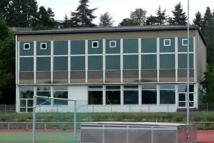 Das Nordpfalzgymnasium wird noch eine Weile auf eine Turnhalle verzichten müssen. Gerade für die Klassenstufen fünf bis acht ist