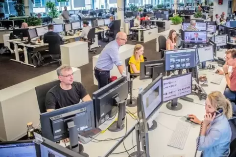 Hier werden Nachrichten gemacht: Blick ind en Newsroom der Deutschen-Presse-Agentur (dpa).