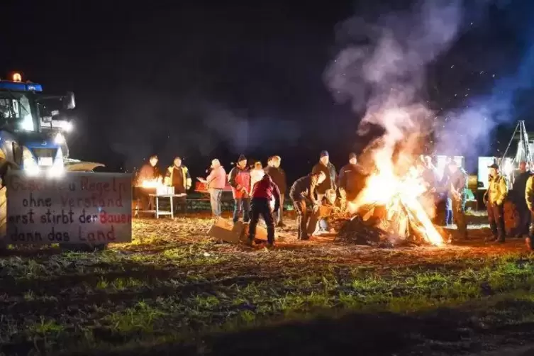 Die Landwirte kämpfen an verschiedenen Fronten: an selbstgemachten Problemen durch den bisherigen Düngereinsatz und die Bürokrat