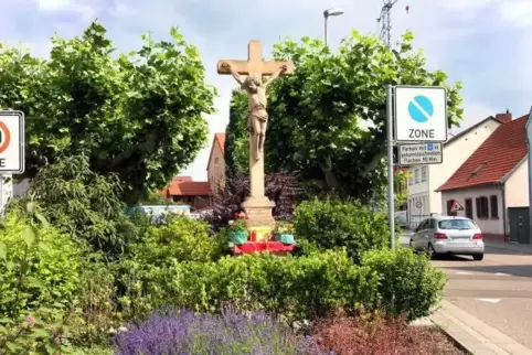 Der Kreuzplatz im Juli – in den kommenden Sommermonaten laufen schon die Umbauarbeiten.