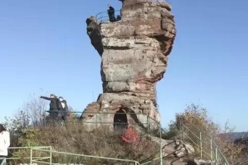 Burg Drachenfels